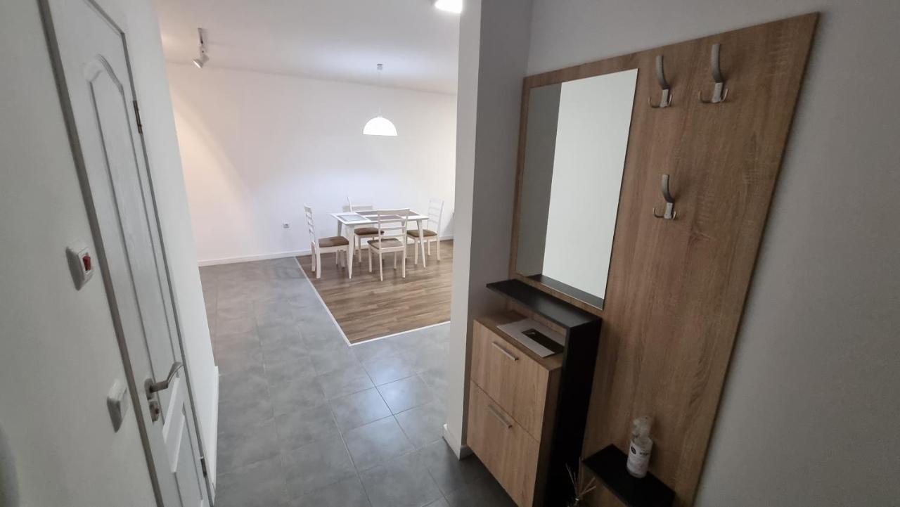 Apartment In Evargreen Complex With Terrace Várna Kültér fotó