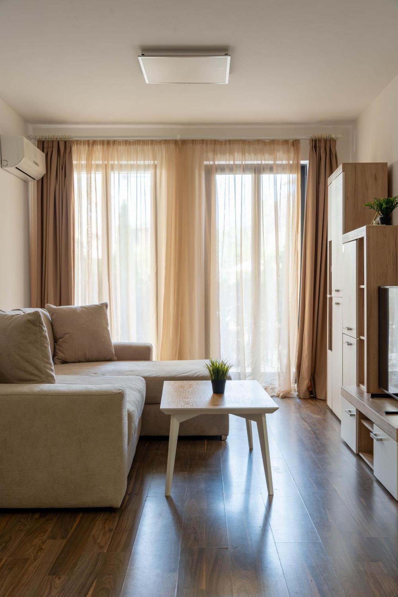 Apartment In Evargreen Complex With Terrace Várna Kültér fotó